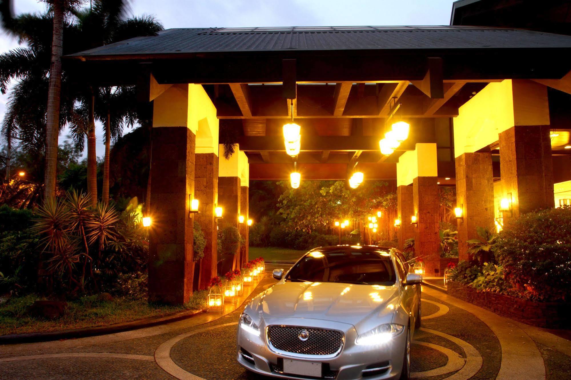 The Sulo Riviera Hotel Quezon City Bagian luar foto
