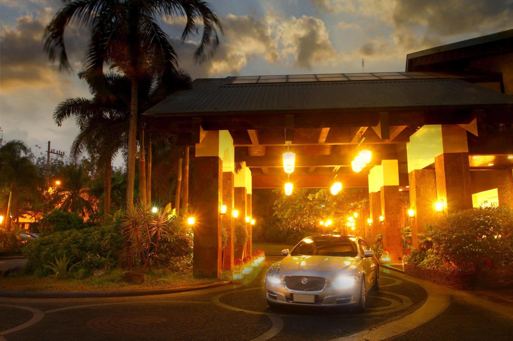 The Sulo Riviera Hotel Quezon City Bagian luar foto