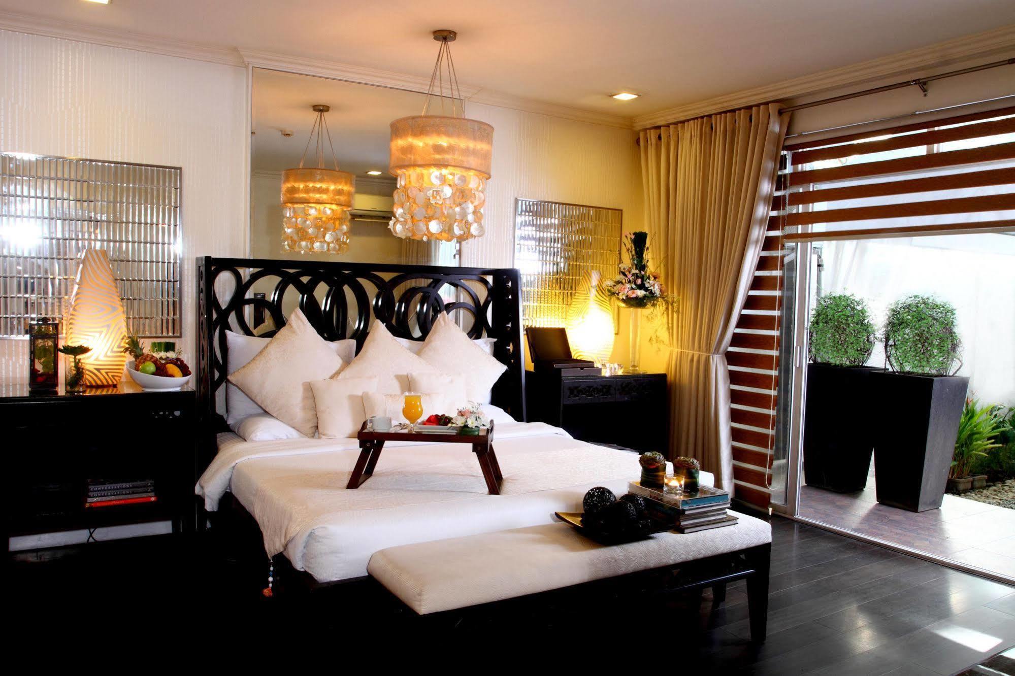 The Sulo Riviera Hotel Quezon City Bagian luar foto